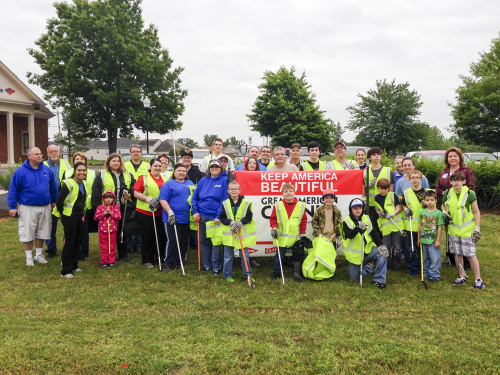 Fairview Chamber Litter Cleanup Group.jpg